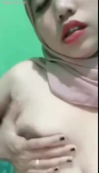 Bokep Indo Jilab Viral - Hijab Montok Sange Jilat Ketiak