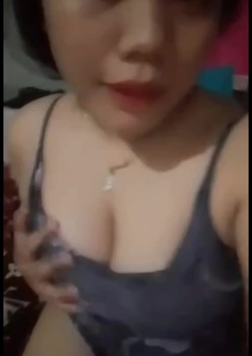 Bokep Indo - Gadis Binal Remas Nenen Gede