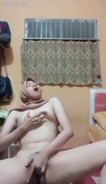 Bokep Jilboob - Hijab Sange Colok Meki Di Kamar 1